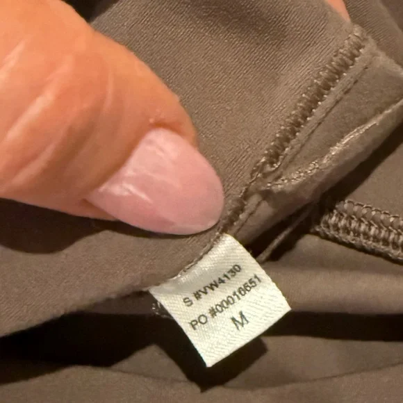 VUORI leggings - Picture 4 of 6